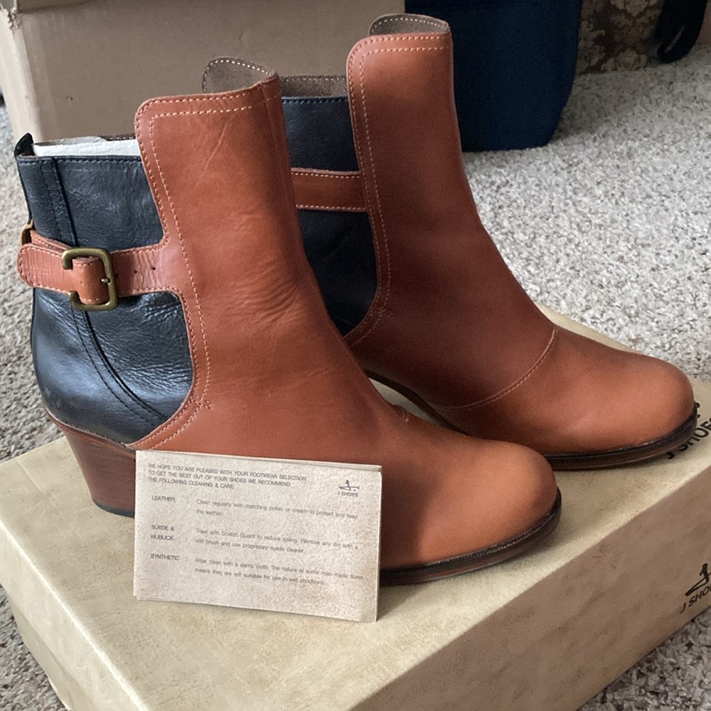 Absolutely exquisite hand crafted J brand boots - Picture 4 of 14